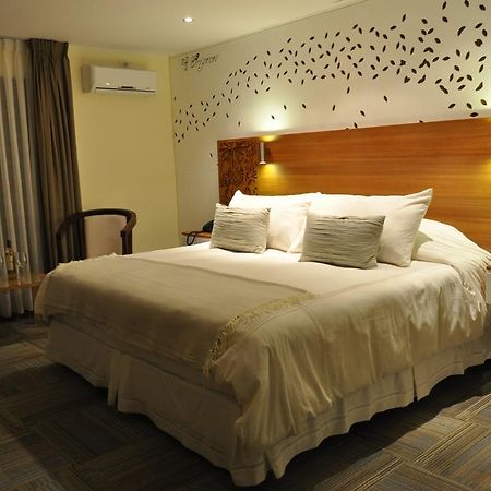 Hotel Origenes Вальєнар Номер фото